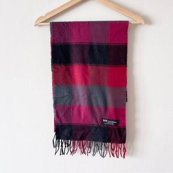 Cashmere Scarf Made in Scotland Red Gray Maroon Black Plaid - Picture 1 of 5